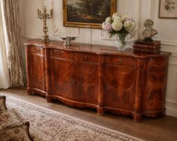 Veľký intarzovaný príborník / sideboard v štýle Louis XV